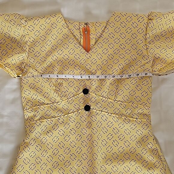 Vintage 1960s Custom-Made Women's Maxi Dress With Bell Short Sleeves Yellow Med - Picture 9 of 16